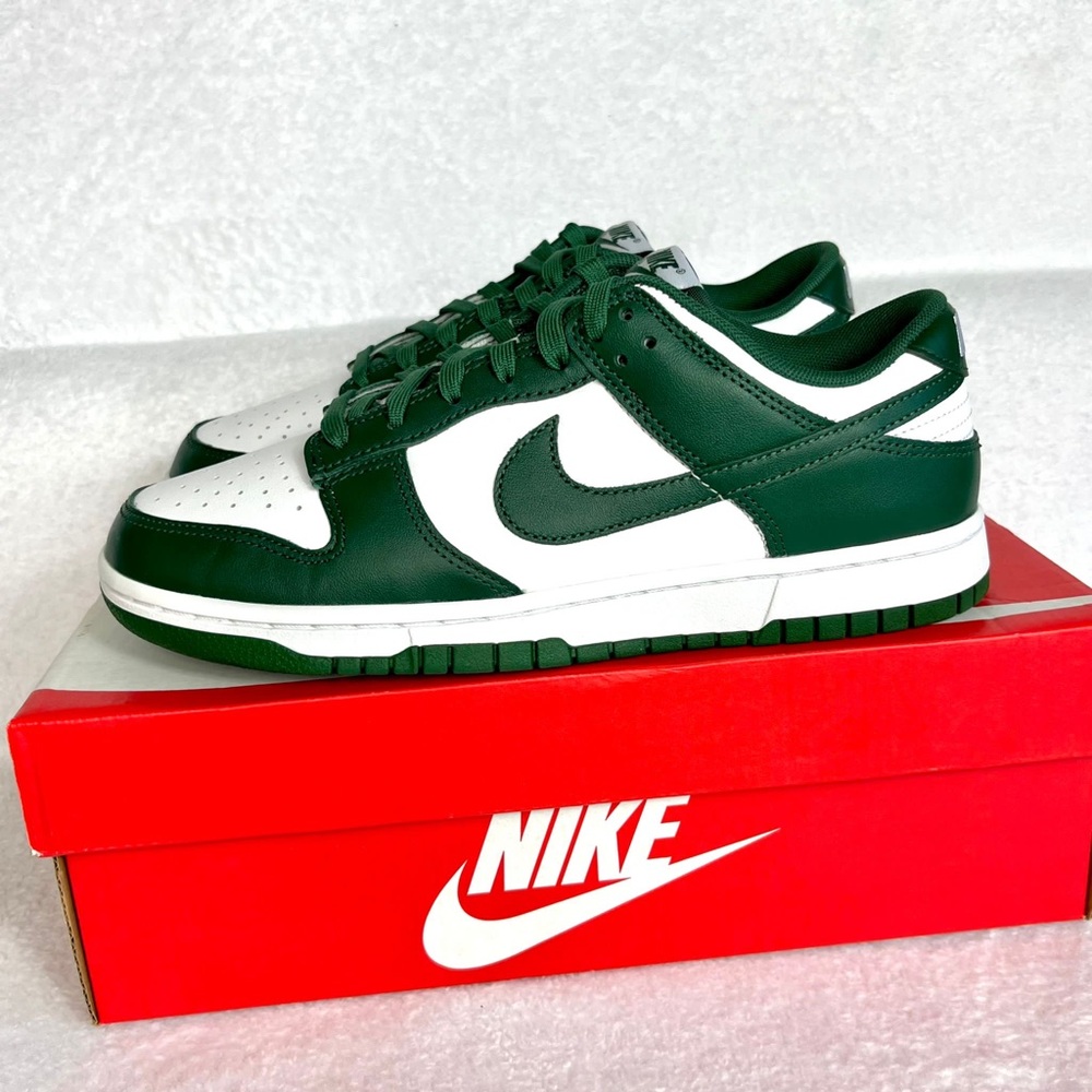 Nike Dunk Low Green size 8.5
